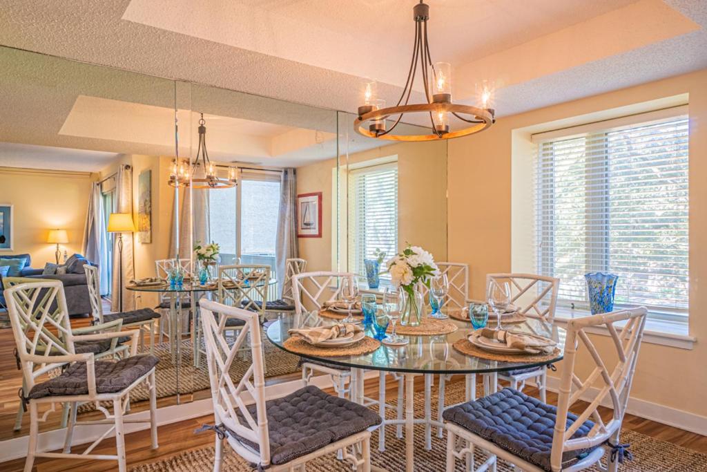 1686 Bluff Villas Renovated Sleeps 8 Walk To Salty Dog Sea Pines Хилтон-Хед-Айленд Экстерьер фото