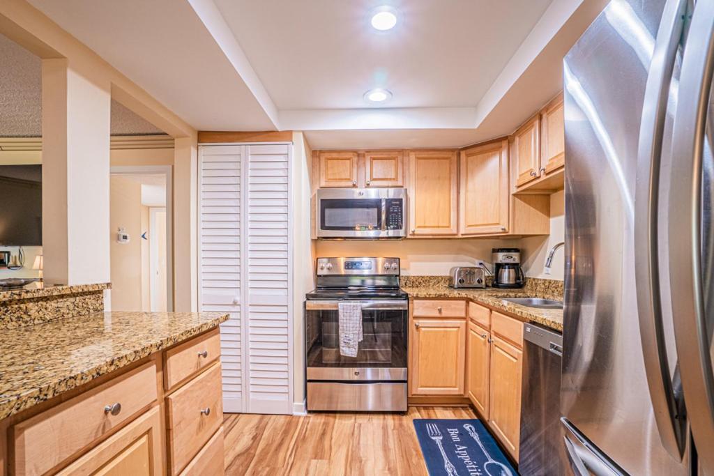 1686 Bluff Villas Renovated Sleeps 8 Walk To Salty Dog Sea Pines Хилтон-Хед-Айленд Экстерьер фото